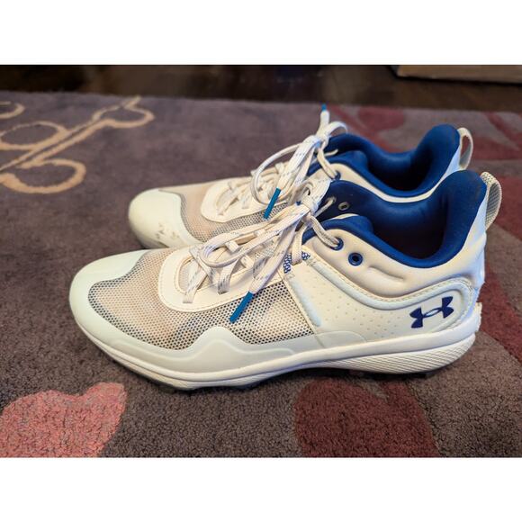 EUC Under Armour Glyde MT - Women's softball cleats size 7.5 - Picture 2 of 9